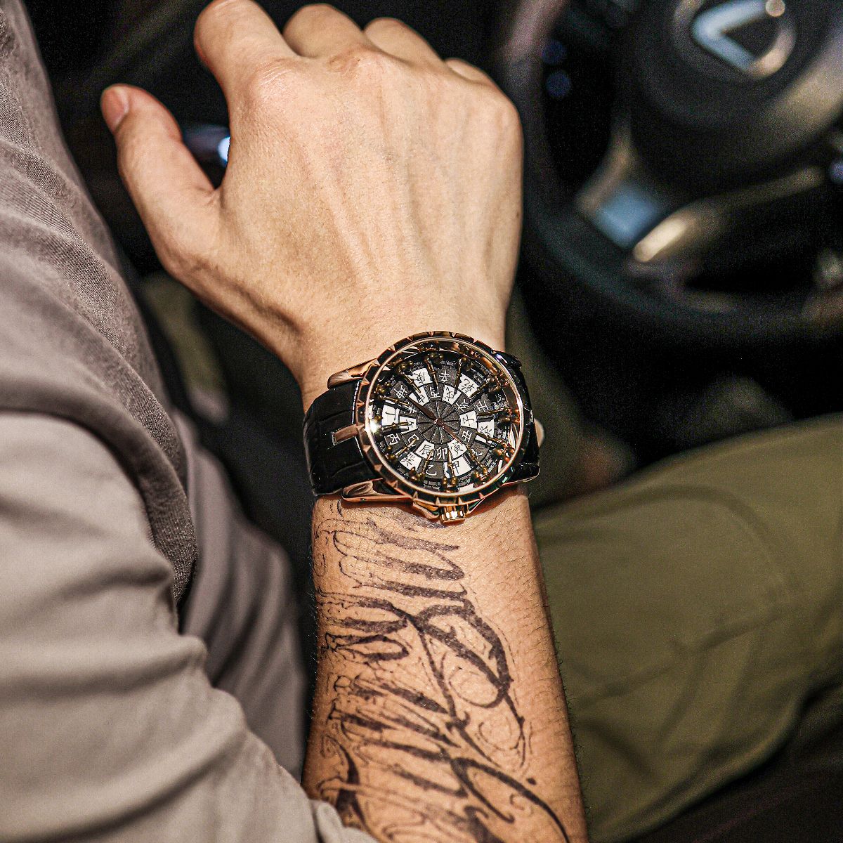 Novo Relógio de Luxo de Alta Q - Zodiac Luxury Watch avaliação e preço
